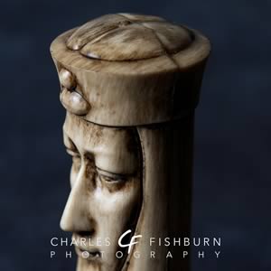 Peter Ganine Gothic chess set, white queen detail