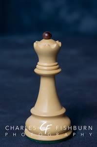 House of Staunton Zagreb '59 wooden chess set, white queen